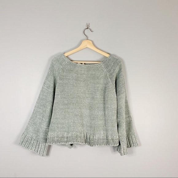 Anthropologie Moth Green Knit Cropped Sweater Bell Sleeve Soft Relaxed Medium M - Picture 6 of 8